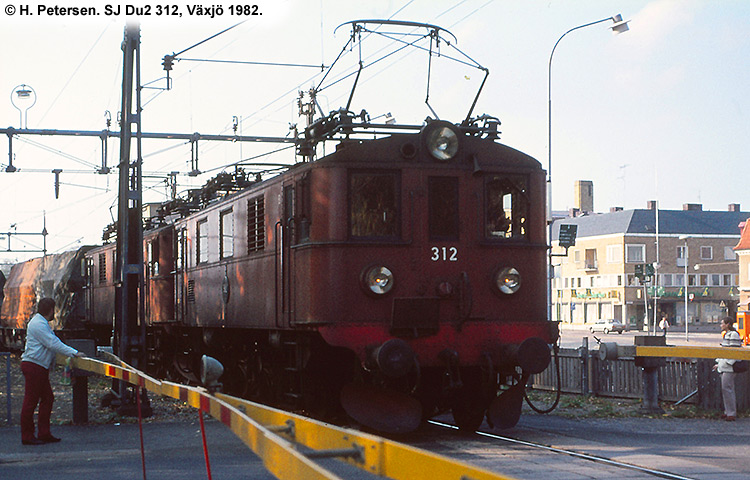 SJ D 312 SJ D 312
