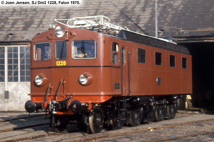 SJ Dm3 1228