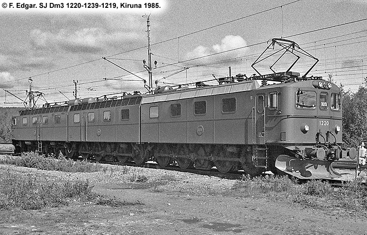 SJ Dm 1220 SJ Dm 1220