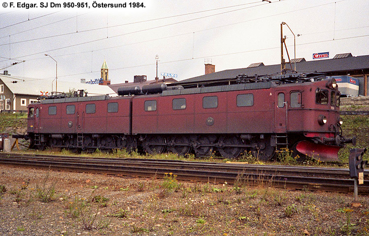 SJ Dm 950