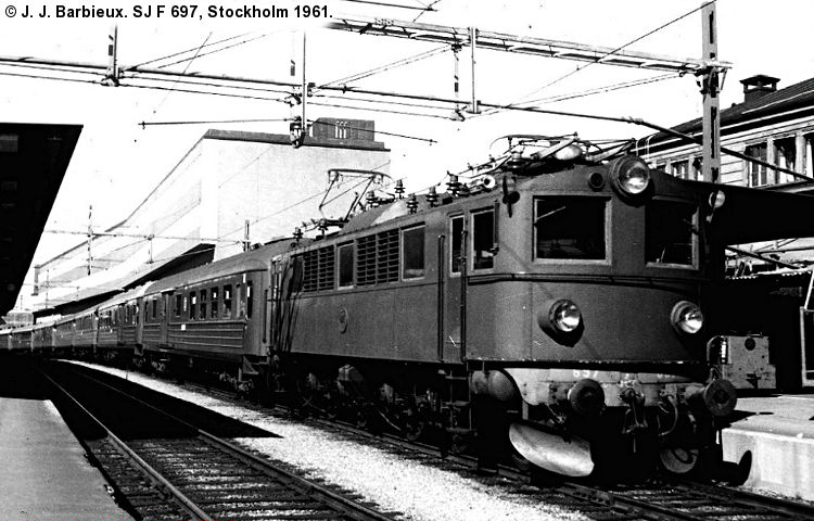 SJ F 697 SJ F 697