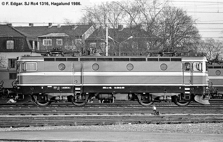 SJ Rc4 1316